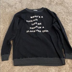 Sweatshirt
